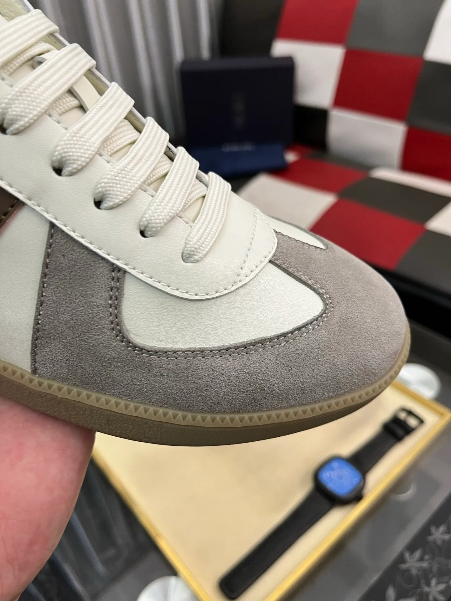 Men's shoes💰380⌚️⌚️[Dior] Dior's new men's genuine leather casual shoes, the highest version on the market, any comparison is welcome🆚! The original leather has excellent texture and is super high-end! Fetal sheep net lining imported from Italy, removable pad! Luxurious materials and fine workmanship, highly recommended! Code number: 38-44